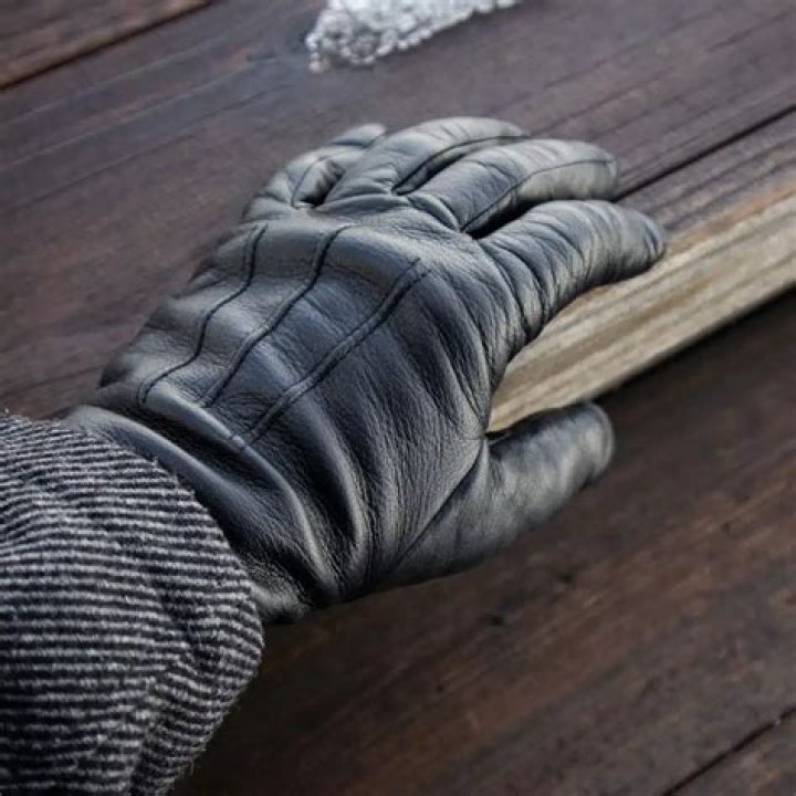 Are dents gloves good?