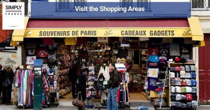 Are shops in cannes open?