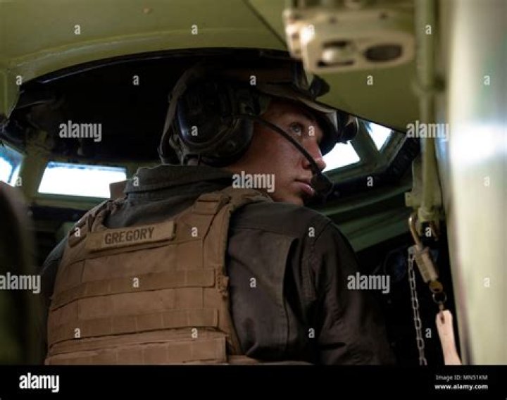 Do aav crewman see combat?