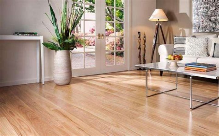 Is blackbutt a hardwood?