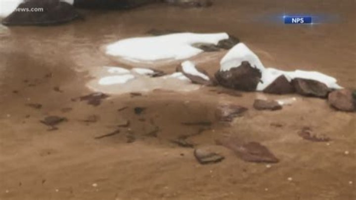Is there quicksand in the desert?