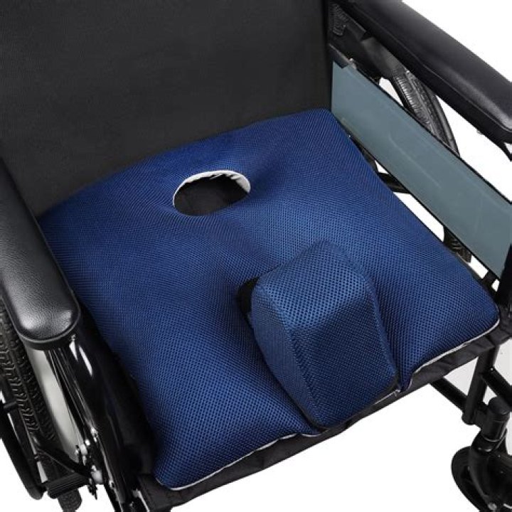 Should cushions be used in a wheelchair?