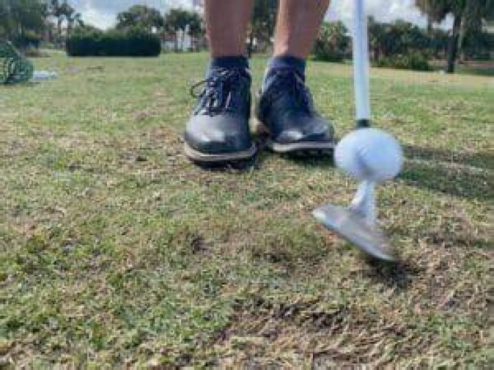 Should you take a divot when chipping?