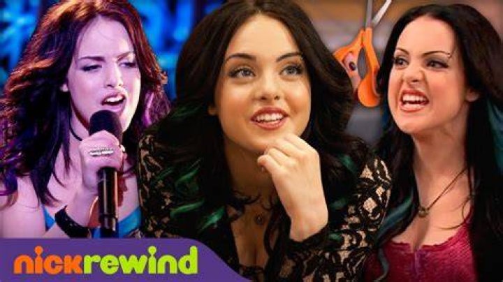 Was elizabeth gillies on the masked singer?