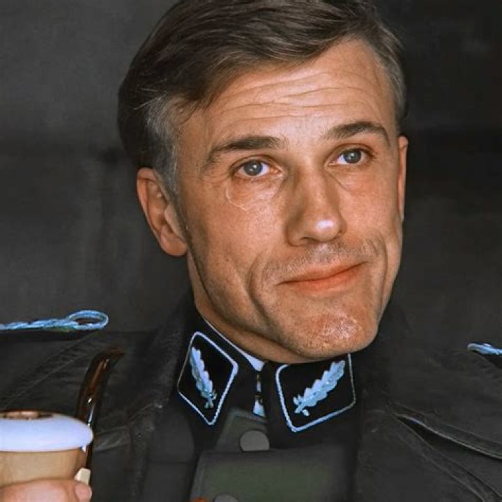 Was hans landa a double agent?