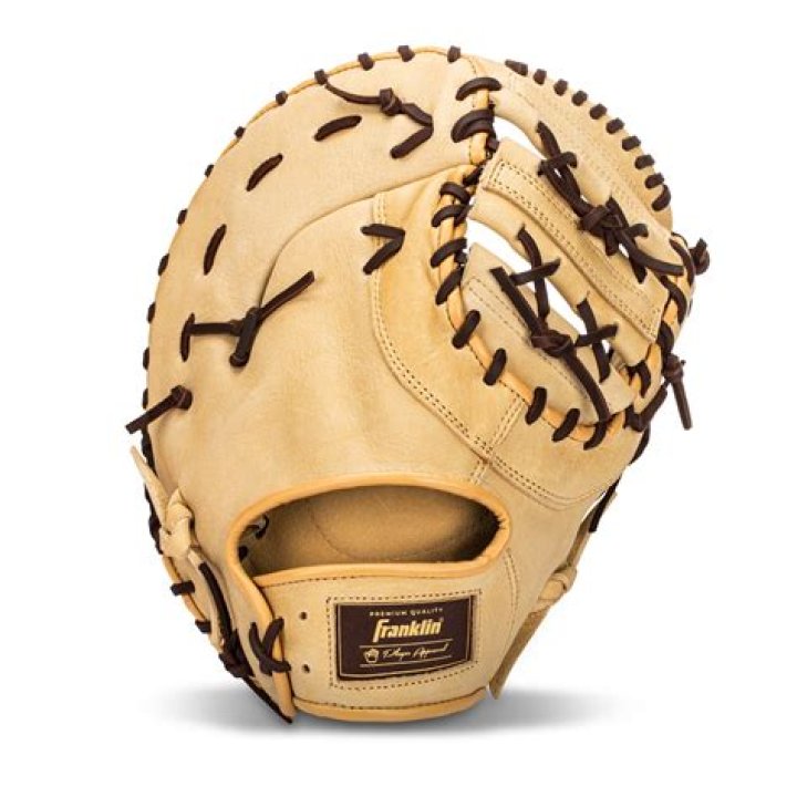 Whats a first baseman?