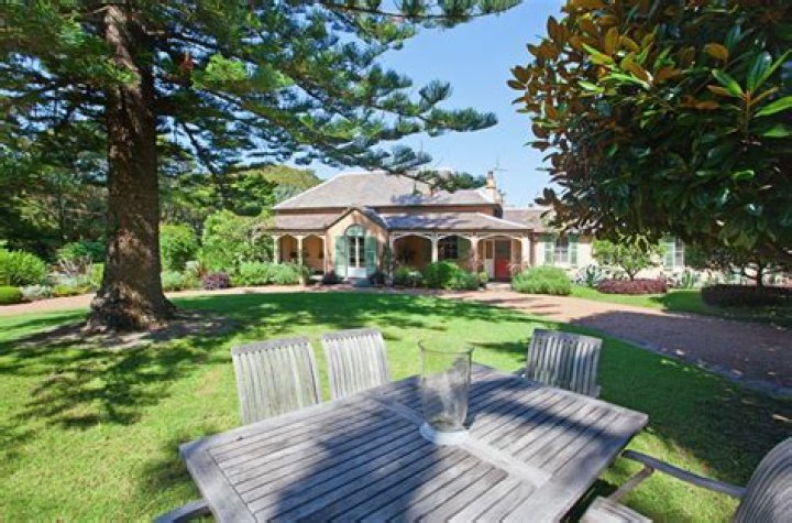 When is bronte house open to the public?