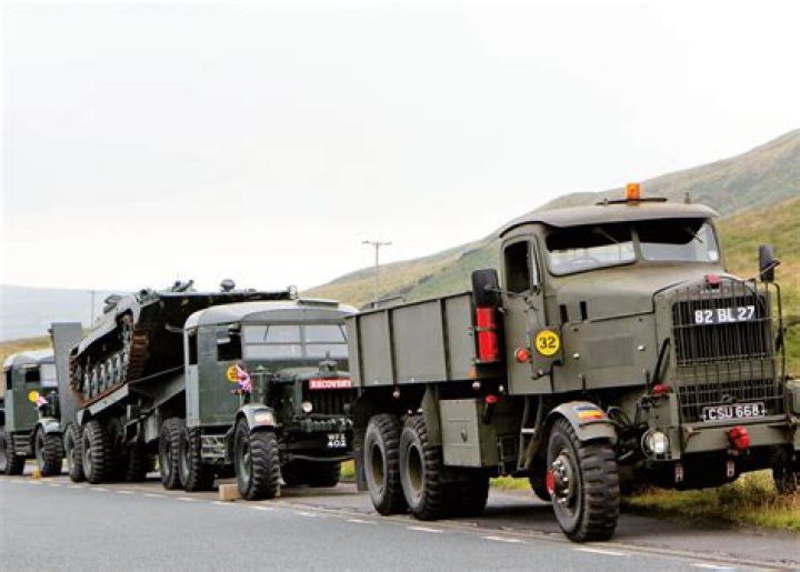 Who made scammell trucks?