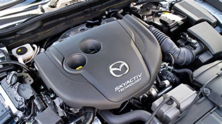 Who makes mazda engines?