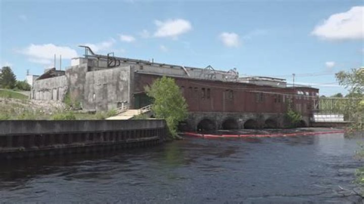 Who owns madawaska paper mill?