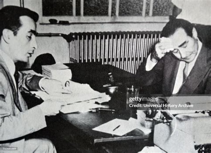 Why adnan menderes was hanged?
